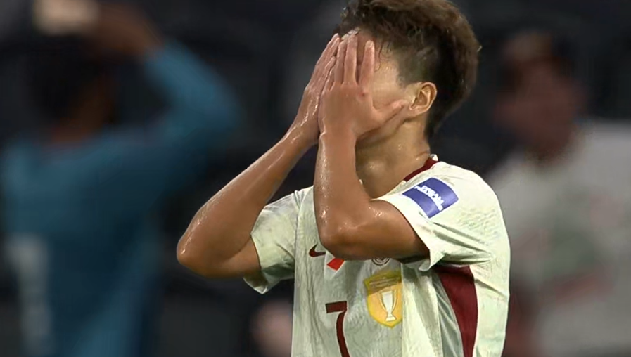 直播平台-女足亚洲杯争议判罚！王霜进球被吹，VAR介入5分钟，媒体人不满